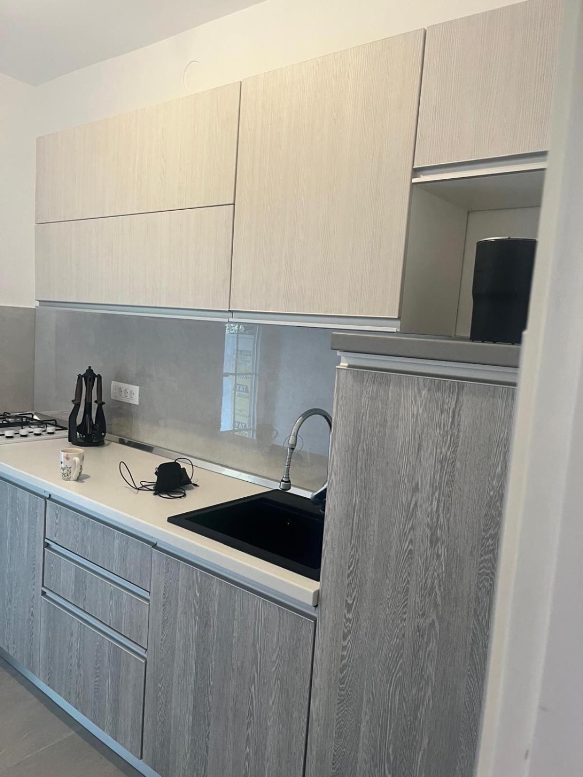 Apartments Rem 诺瓦利娅 外观 照片